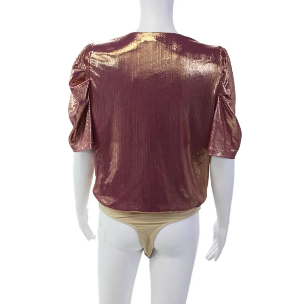 Wayf Womens Button Bottom Short Sleeve V Neck Metallic Bodysuit Pink Gold Small